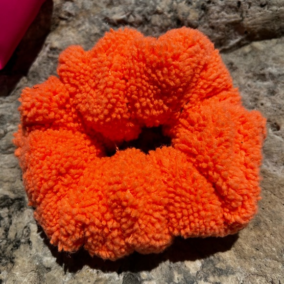 BUNDLE: 4 HANDMADE scrunchies & 1 HANDMADE headband for $27 (brand new)♥️🥰 - Picture 16 of 17